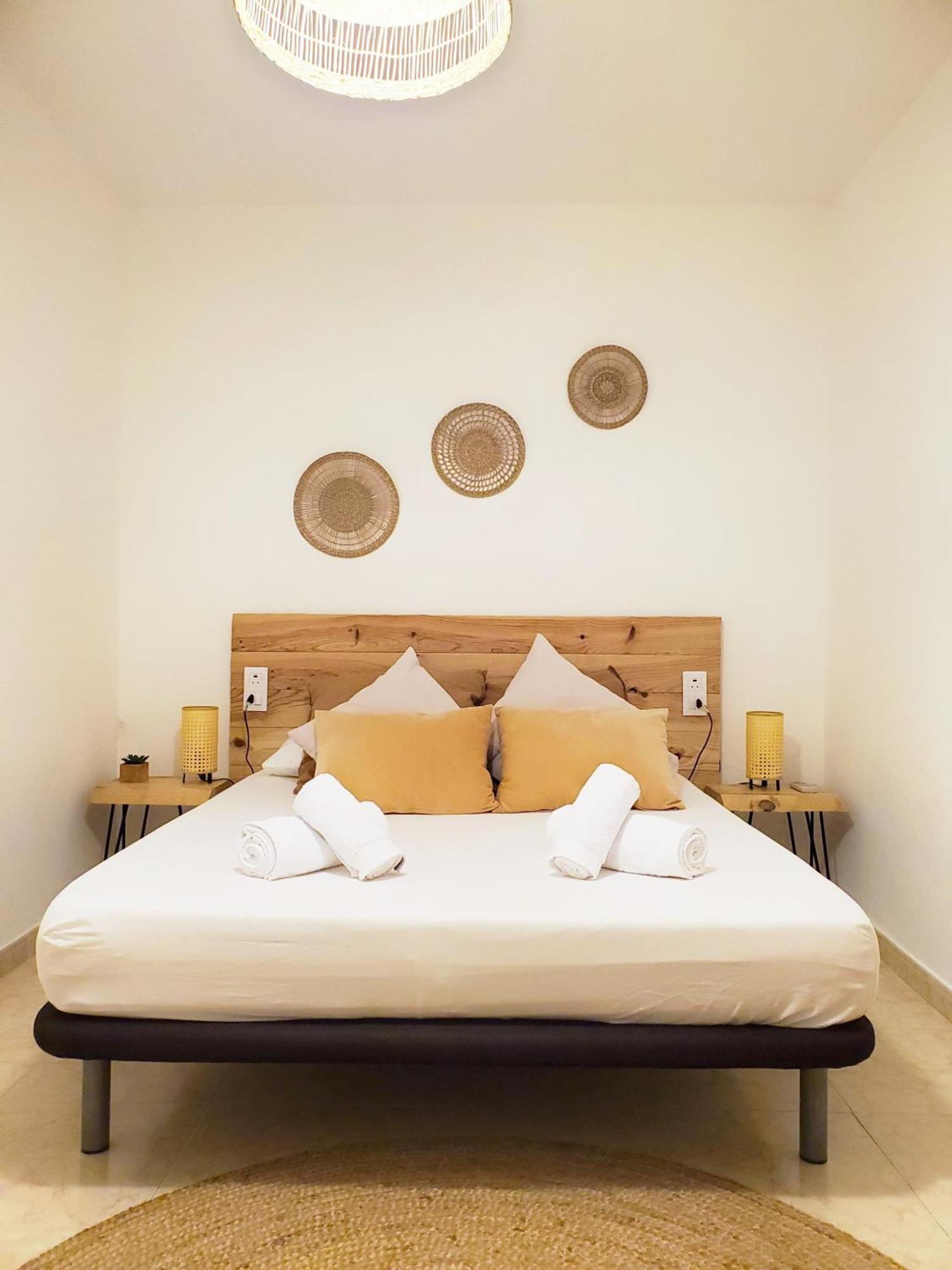Apartamento Centrico Con Patio Privado Tarragona Exterior foto